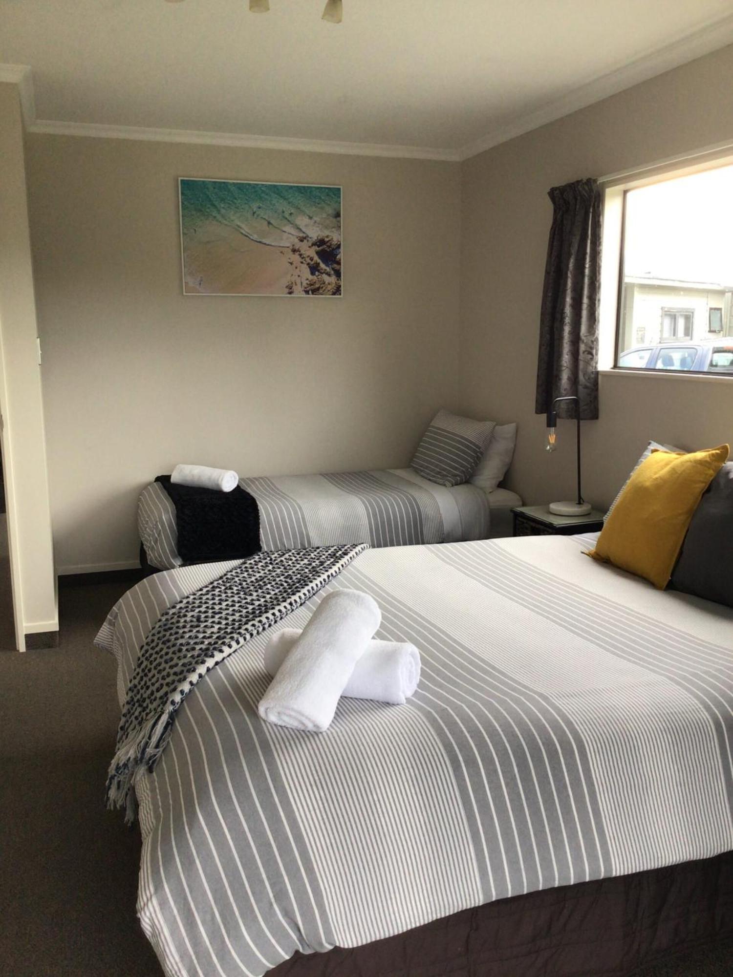 Fiordland Great Views Holiday Park Te Anau Dış mekan fotoğraf