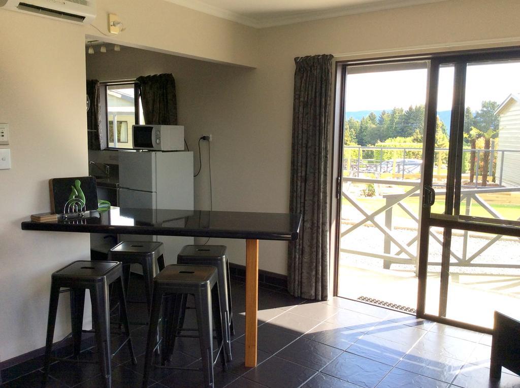 Fiordland Great Views Holiday Park Te Anau Dış mekan fotoğraf