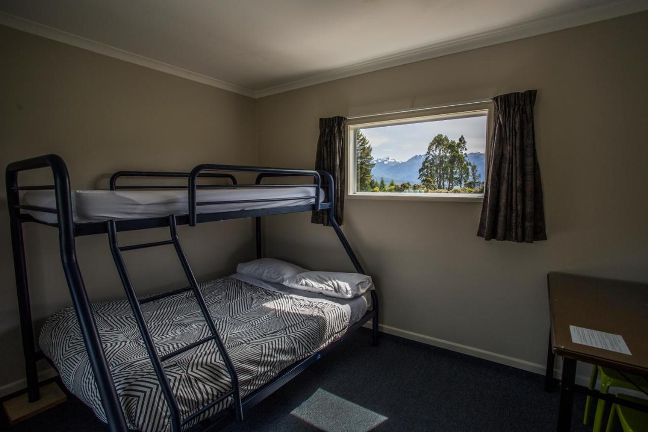 Fiordland Great Views Holiday Park Te Anau Dış mekan fotoğraf