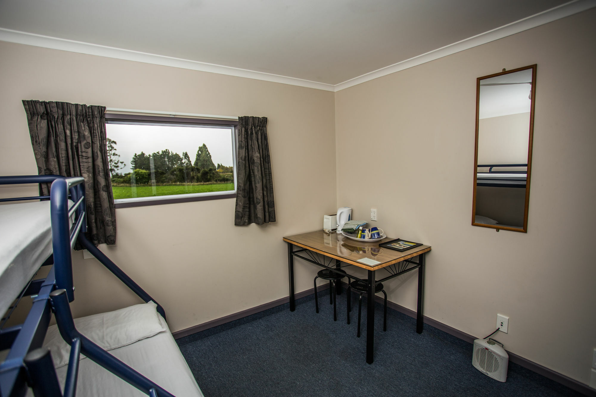 Fiordland Great Views Holiday Park Te Anau Dış mekan fotoğraf